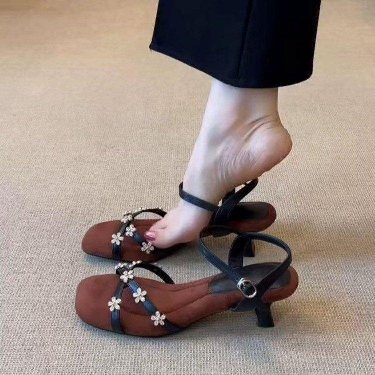 

Lan Cabinet Version~ French Rhinestone Flower One Word with Square Head Soft Leather Sandals Femininity Versatile Skirt High Heels Summer 40 чёрный