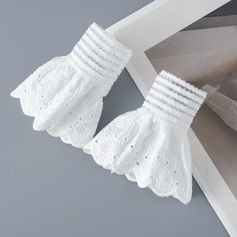 Womens Pleated Ruffles Horn Cuffs Hollow Out Lace White Embroidery Floral Lace Fake Sleeves Double Layer Sweater Wristband
