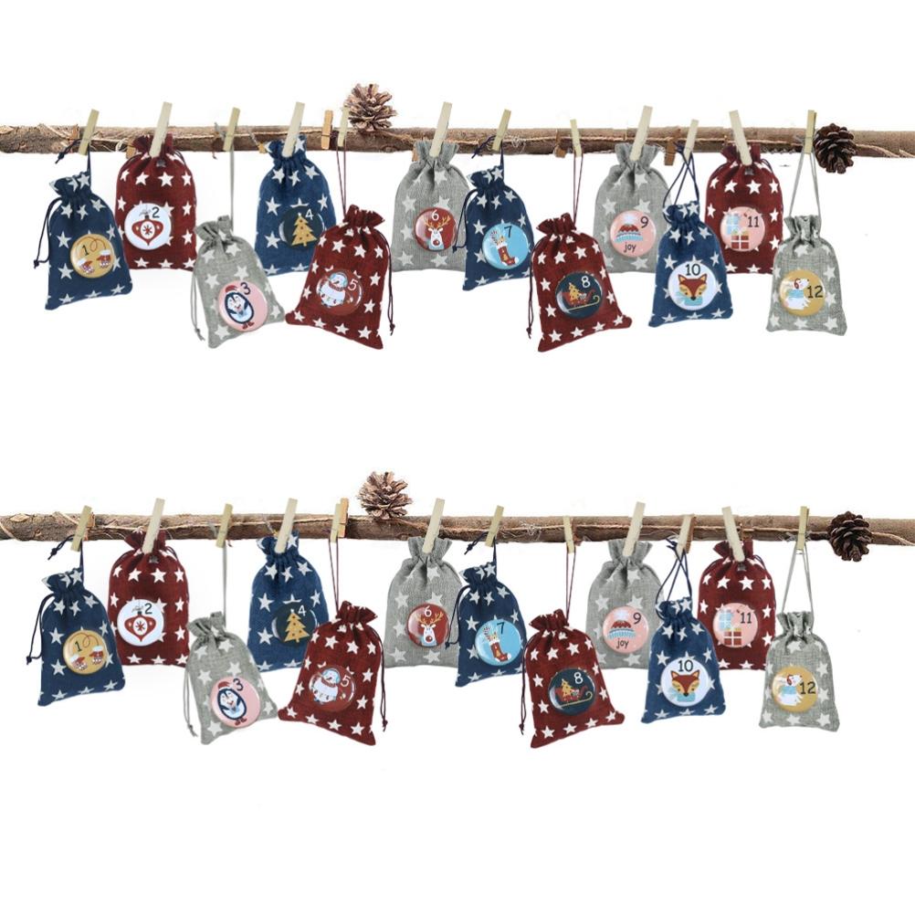 Calendario dell'Avvento di Natale con Numeri da 1 a 25 Set di Bottoni Rotondi Per Decorazioni Regalo Per Nastri Sacchetti di Stoffa