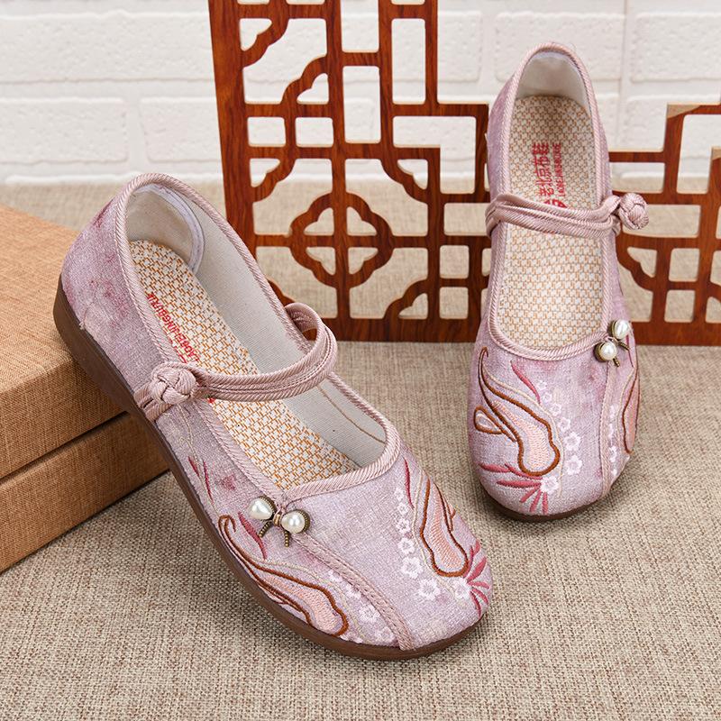 

Hanfu cloth shoes women s comfortable flat-bottomed embroidered shoes spring and autumn middle-aged 36