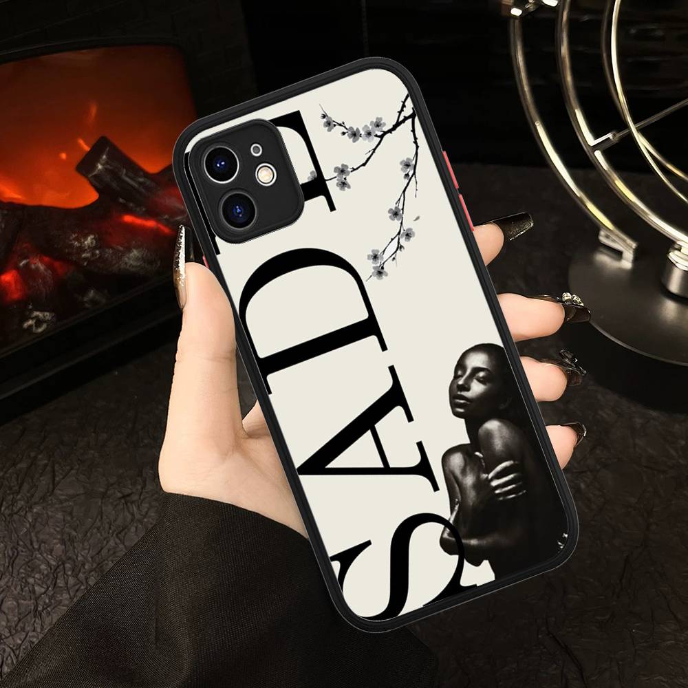 Singer Sade Adu Phone Case For IPhone 13 12 X XS MAX Pro Max 16 15 11 14 Pro Max Shockproof Matte Cover
