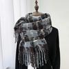 New Korean High-end Atmosphere Plaid Scarf Women's Autumn and Winter Versatile Warm Student Fringed Thickened Scarf