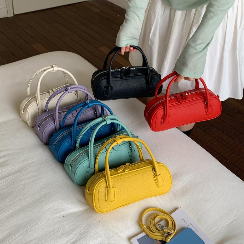 Handbag Stylish and Unique Boston Bag for Casual Commuting, Single Shoulder Strap Design