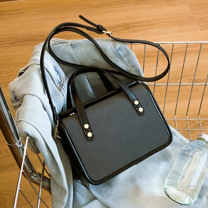 

Сумки в форме квадратной коробки для женщин, большая вместимость, сумка-мессенджер через плечо, дизайнерские сумки с верхней ручкой, роскошь 22.5x16x10cm чёрный