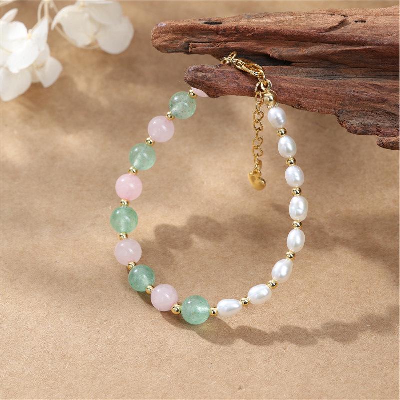 Arvaleff Natural Green Crystal & Freshwater Pearl Bracelet