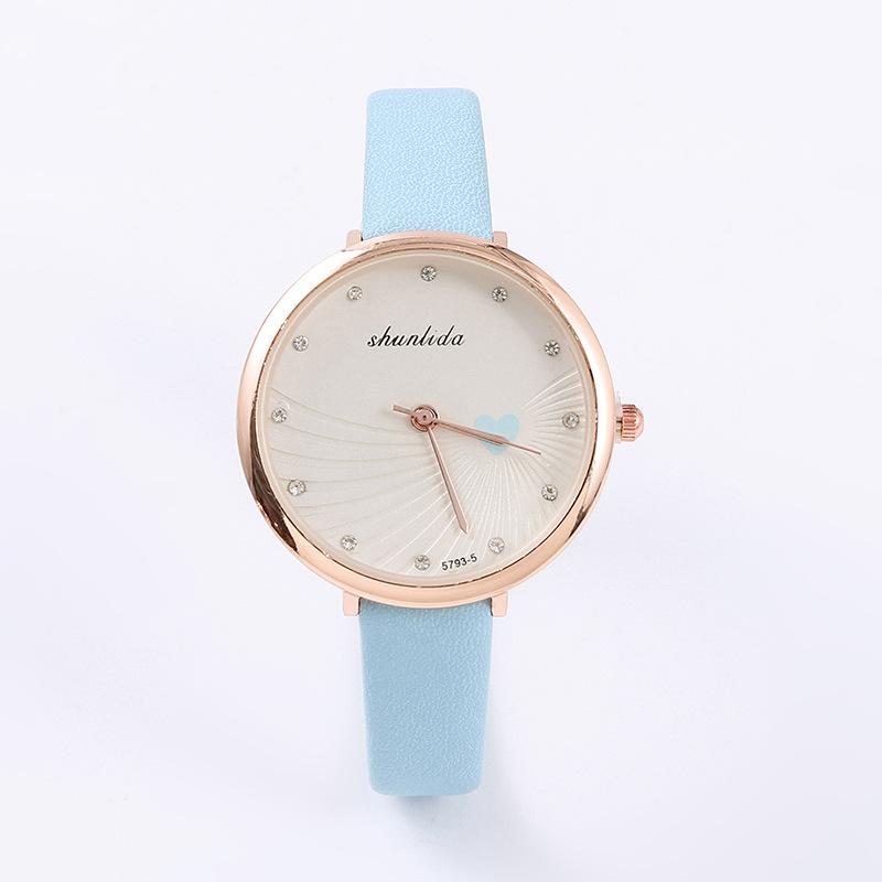 Fashion Women'S Personalized Love Belt Watch Simple Temperament Versatile Quartz Watch Student Watch