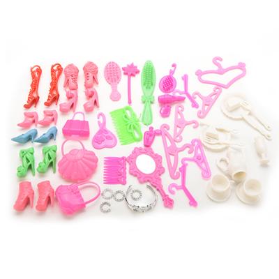 Heiß! 50 Stücke Zubehör Puppen Schuhe Tasche Spiegel Kleiderbügel Kamm Armband Spielzeug Set Nicht Wiederholbar