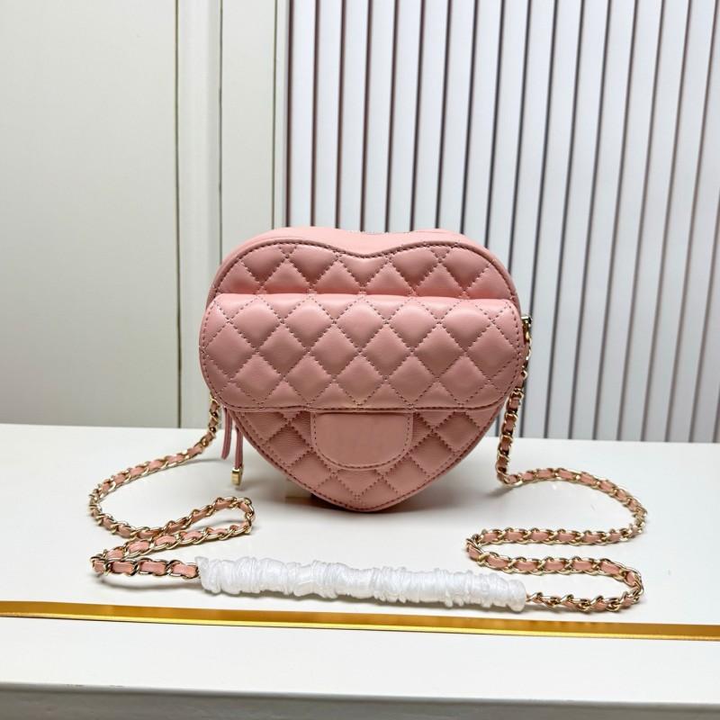 Heart-shaped Quilted Genuine Leather Shoulder Crossbody Handbag Small Daily Use Women