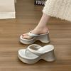 Thick-bottomed Muffin Flip-flops Women's Summer Wear 2025 New High-heeled French PU Outsole Toe Beach Cool