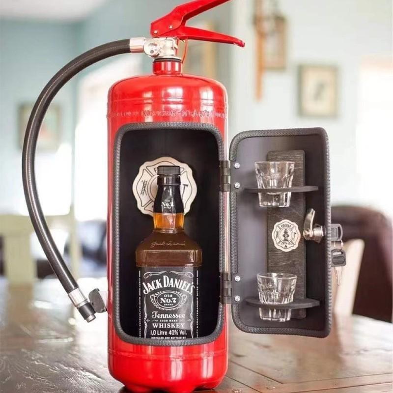Fire Extinguisher Mini Bar: Creative Wine Storage Gift for Men