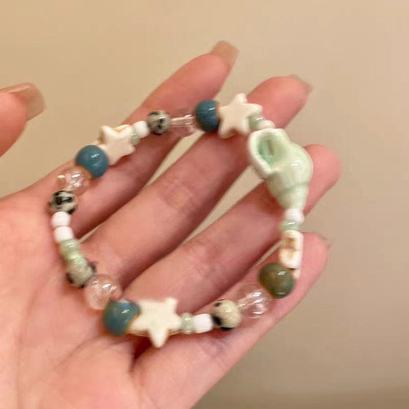 

Fresh And Chic Ceramic Star Conch Beaded Bracelet Womens Summer Fashion Accessory Green Shell Bracelet