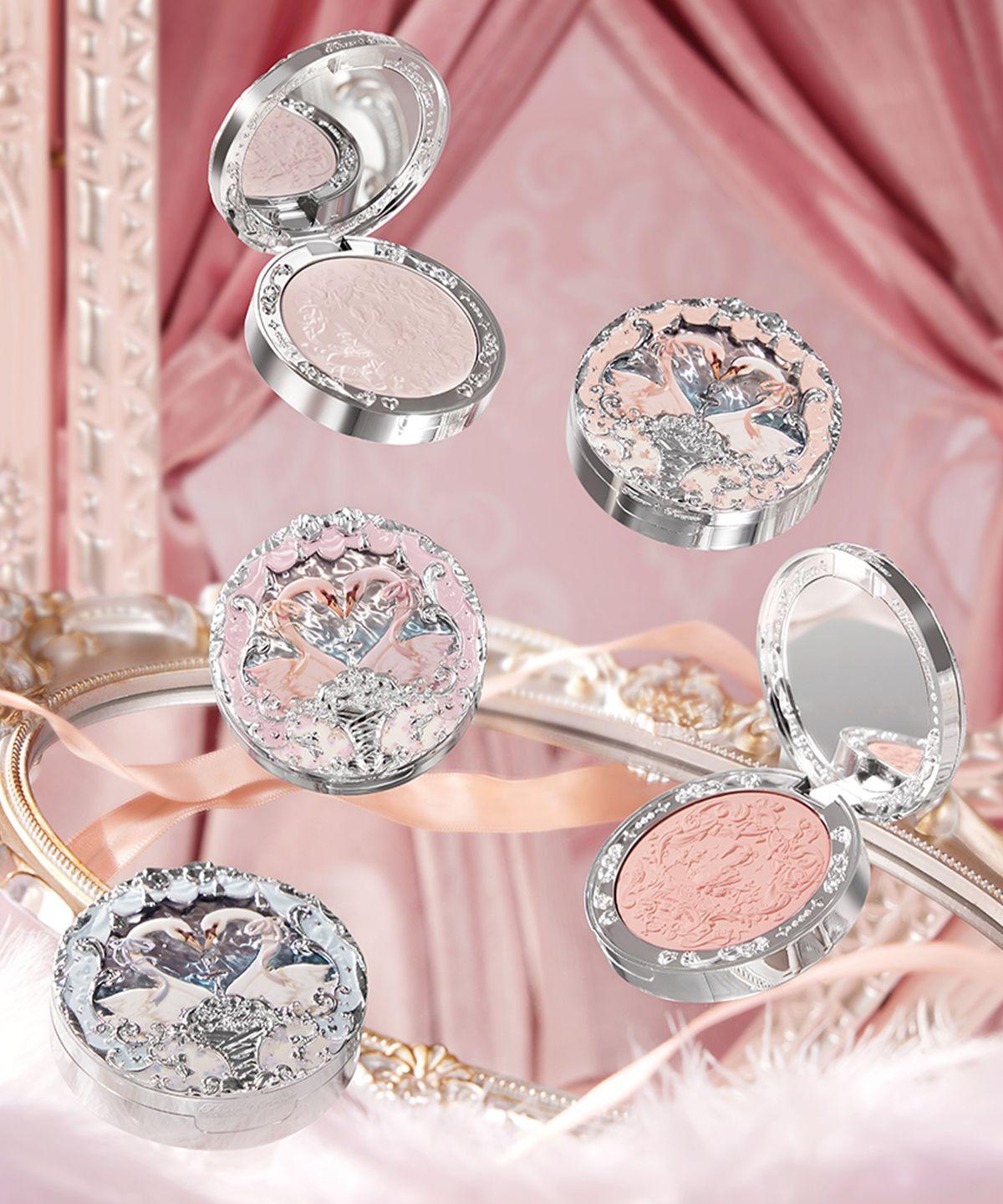Swan Ballet Embossed Blusher Romanticism