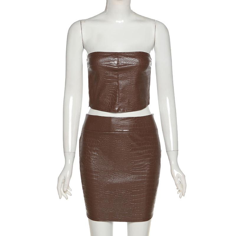 

Женский осенний сексуальный комплект с глубоким вырезом и короткой юбкой XL верблюд