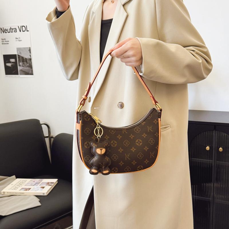 Premium Bag Women's Fashion Printed Moon Bag Retro Chain Bag Versatile Single Shoulder Oblique Span Bag Women