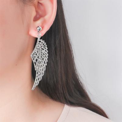 Fashionable Personality Exaggerated Wings Earrings for Women with Niche Design Simple Long Earrings Retro Versatile Earrings