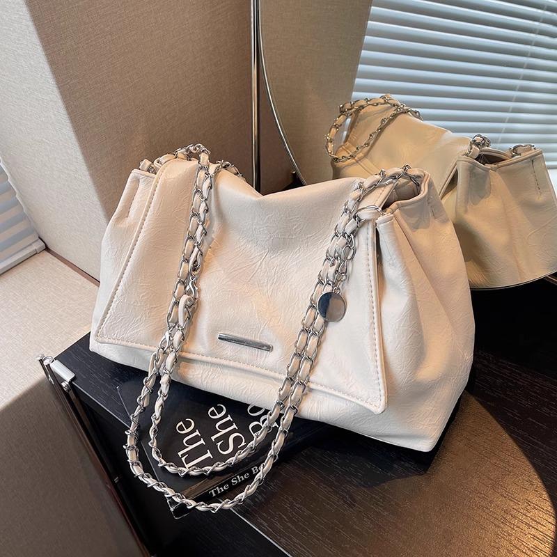 2023 Trendy Women's Chain Tote Bags - Large Capacity Casual Shoulder & Messenger Bag