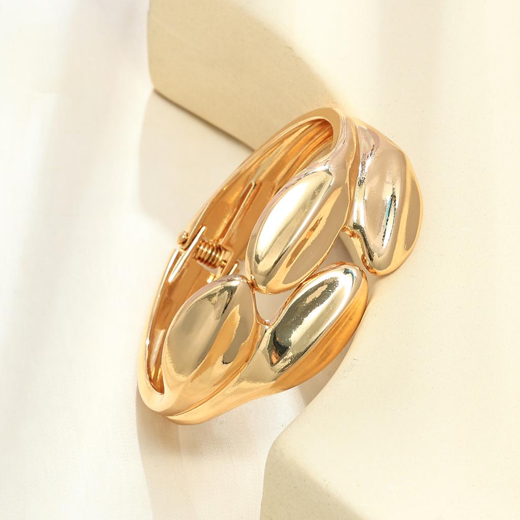 European and American Exaggerated Ins Heavy Industry Design Sense Metal Smooth Surface Bracelet Geometric Personality Wide Bracelet Bracelet Women