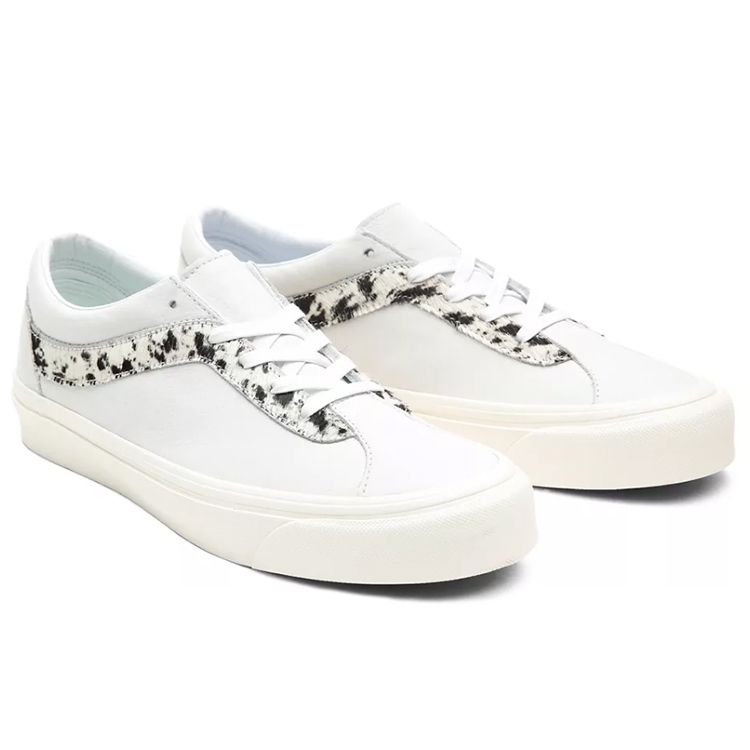 Vans Bold Ni True White Pony Unisex Sneakers VN0A3WLP42N