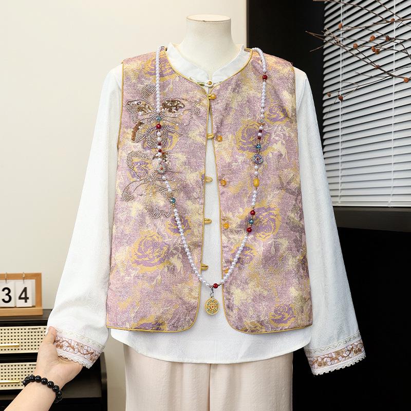 

Spring Chinese Style Two-Piece Set: Age-Reducing Base Layer Vest for Middle-Aged and Elderly Women XXL suits 110-125 jin