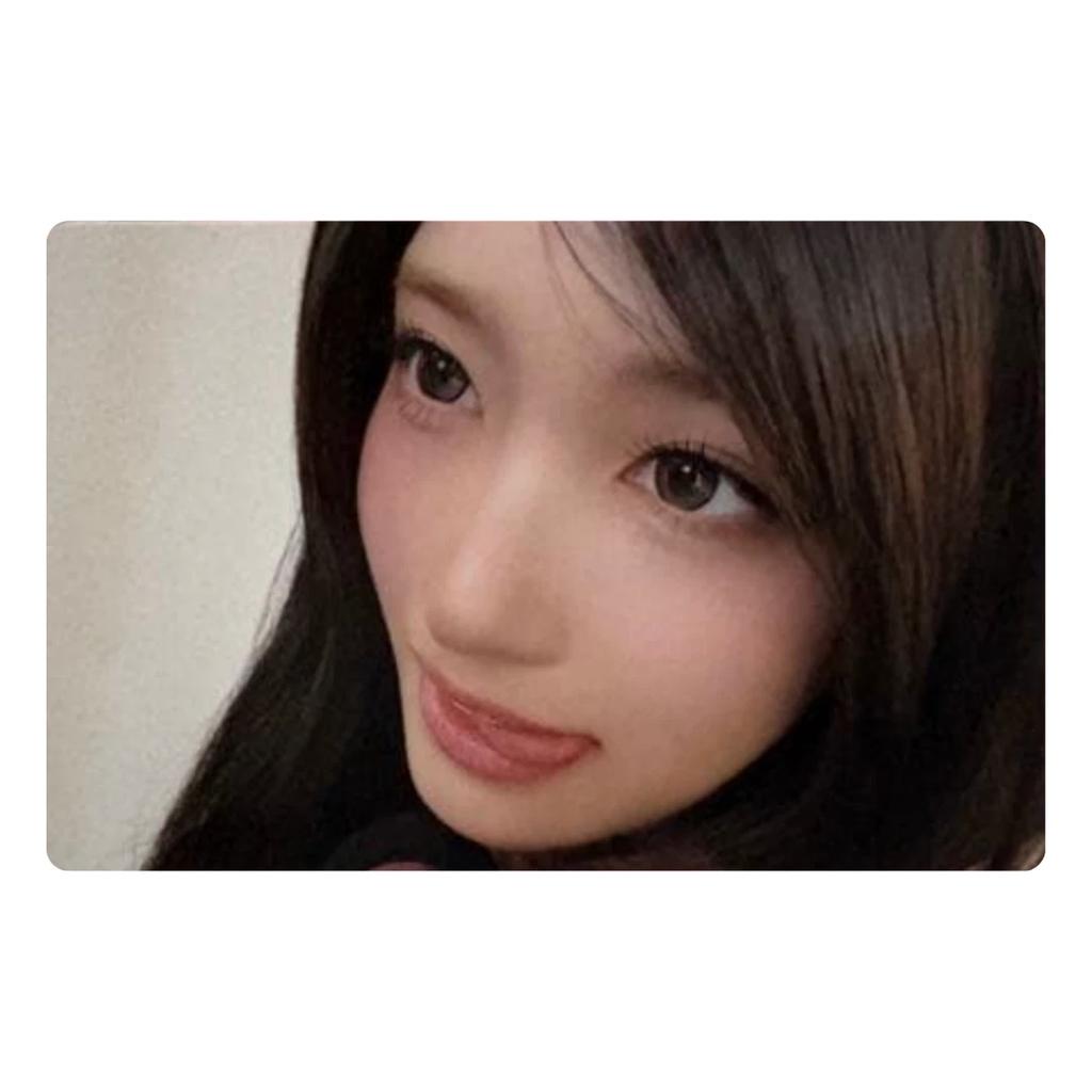 IVE DRUGI ALBUM REVIVE+ MINI MINI WERSJA. OFICJALNA KARTA ZE ZDJĘCIEM