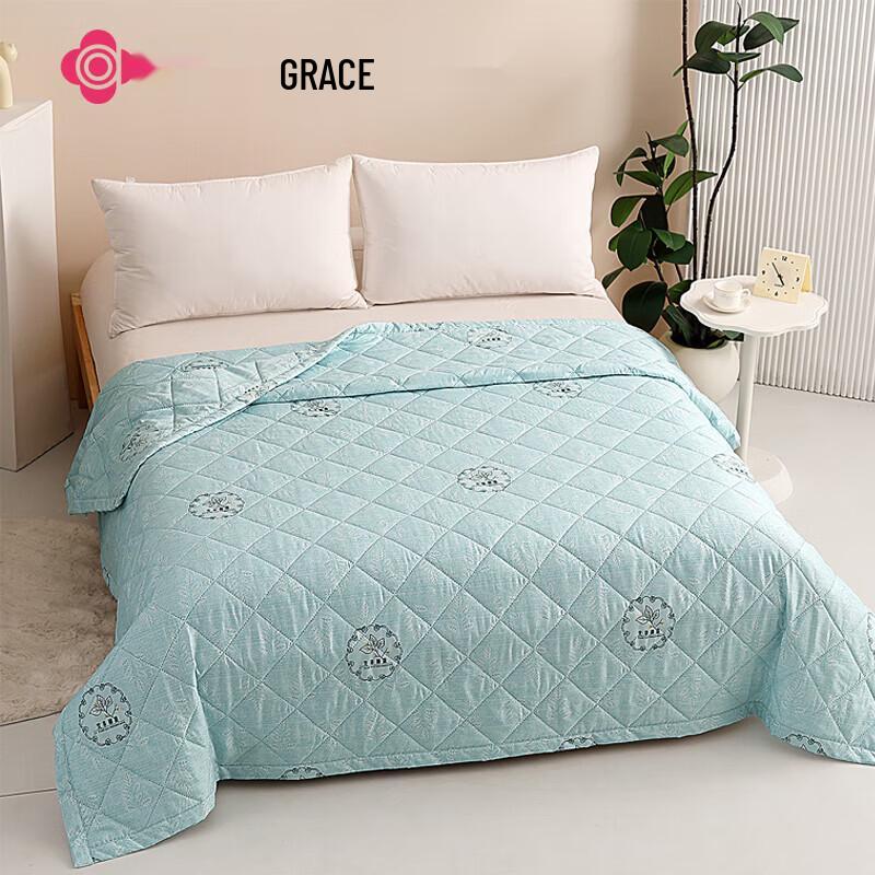 Grace Artemisia Scented Summer Quilt
