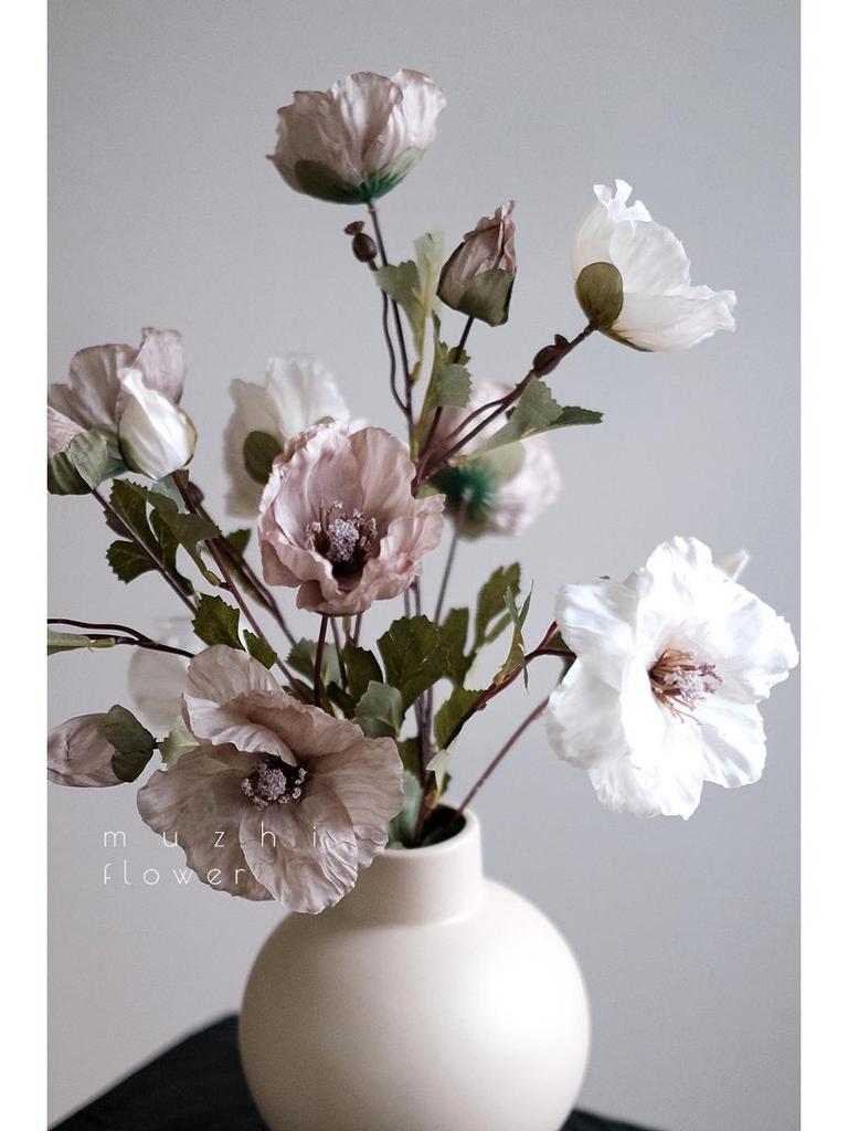 Vallmo Konstblommor - Lyxig Blomsterbukett för Vardagsrumsinredning