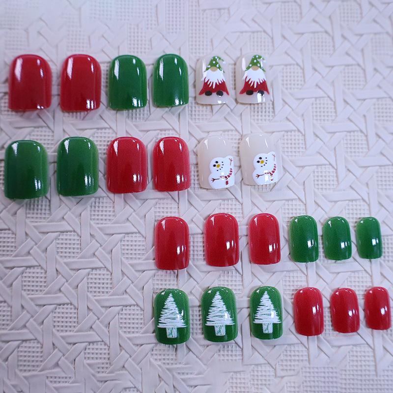 Hot-selling Christmas Manicure Wearing Nail Cute Santa Snowman Short Square Wearing Nail Piece