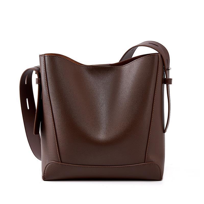 

Women S Bag Underarm Messenger Bag One Shoulder Large Capacity Commuter Bucket Bag Casual Length 25cm Width 11cm Height 26cm темно-коричневого кольору