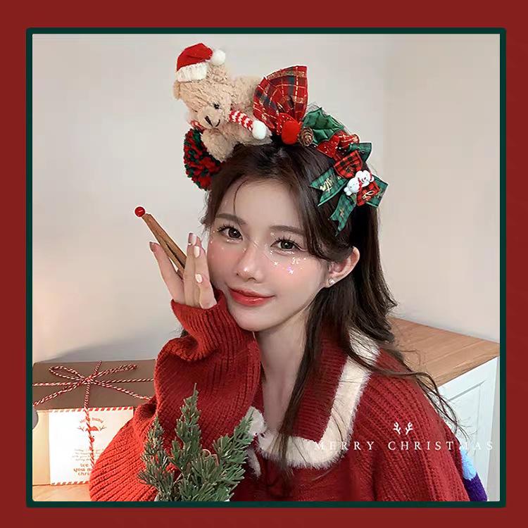 Christmas Reindeer Antler Headband - Plush, Cute Hair Accessory for Girls’ Holiday Costume