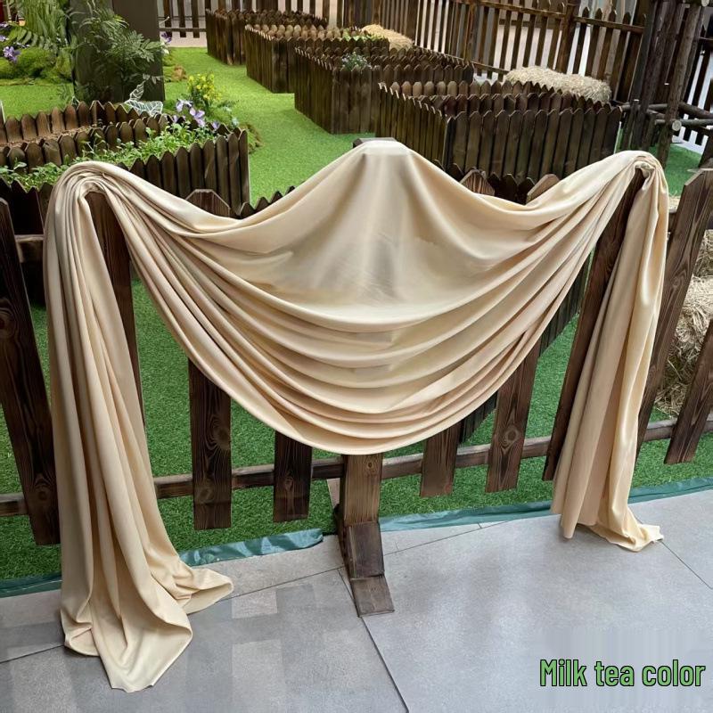 Biała Jedwabna Dekoracja Weselna na Scenę i do Domu - Zasłona