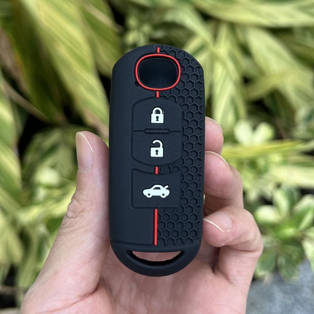 

Silicone Car Remote Cover Keychain Accessories for Mazda 2 3 5 6 8 Atenza CX5 CX-7 CX-9 MX-5 RX Rubber Key Case Protector Shell чорний