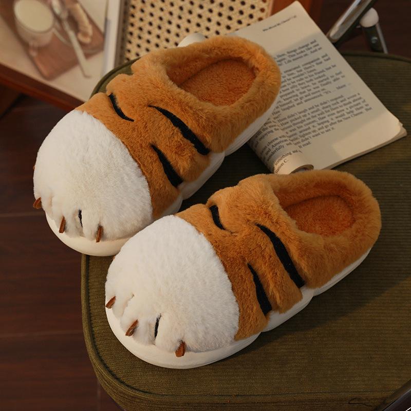 Fashion Cartoon Tiger Paw Slipper Winter Indoor Warm Fur Shoes Slides Cute Animals Plush Platform Design Claw Ladies Home Slippers