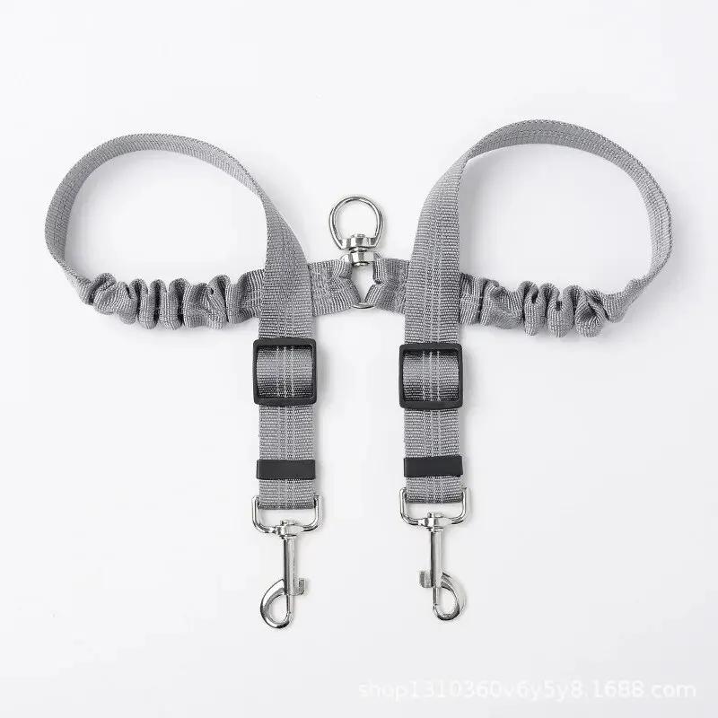 

Поводок для питомца с тремя поводками, позволяет выгуливать двух питомцев одновременно, нейлоновый выдвижной поводок для улицы, поводок для собаки/кошки для автомобиля