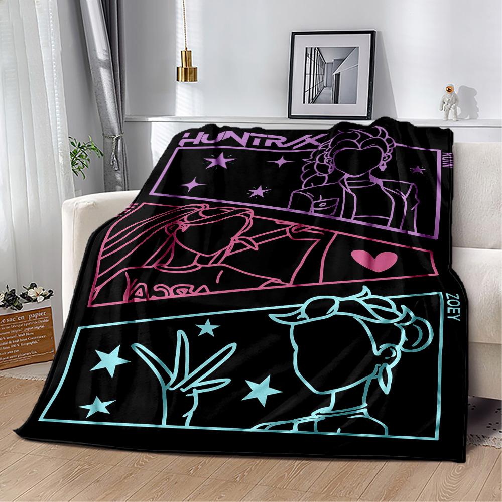 K-pop Fashion Fusion Blanket Soft Warm Cozy Perfect for Couch Bedding Livingroom All-Season Use Playful Design Perfect Gift for Relatives and Friends