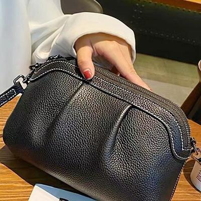 New Casual Women's Bag with First Layer Cowhide, One-shoulder Messenger Medium Bag, Women's Handbag, Large-capacity Three-shoulder Strap.