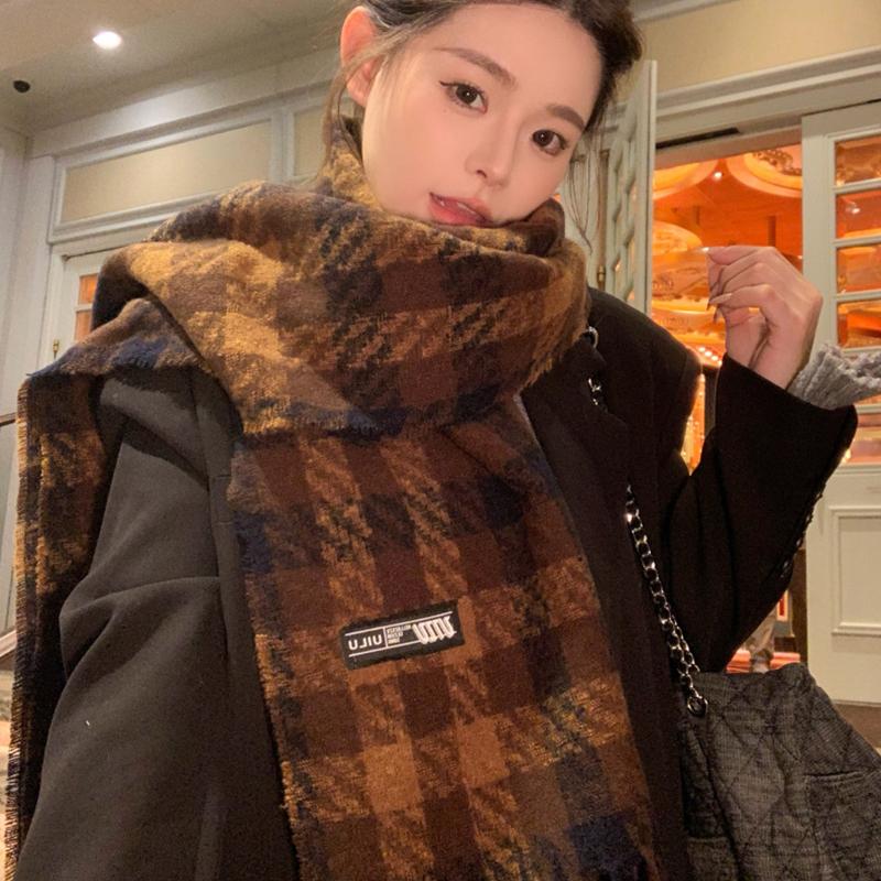 Women Red Green Plaid Tassel Knitted Scarf Headscarf Ladies Men Casual Warm Scarve Mujer Wrap Shawl New Unisex Winter Christmas