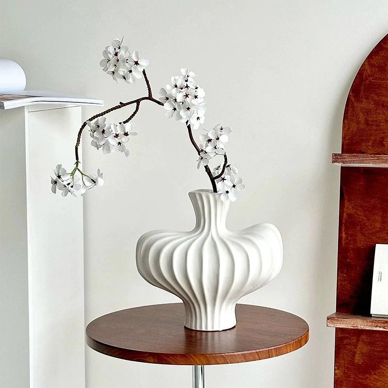 

Hollow Nordic Modern Vase For Modern Home Decor,Plastic Vase Imitation Ceramic Hollow Flower Arrangement Vase For Living Room білий