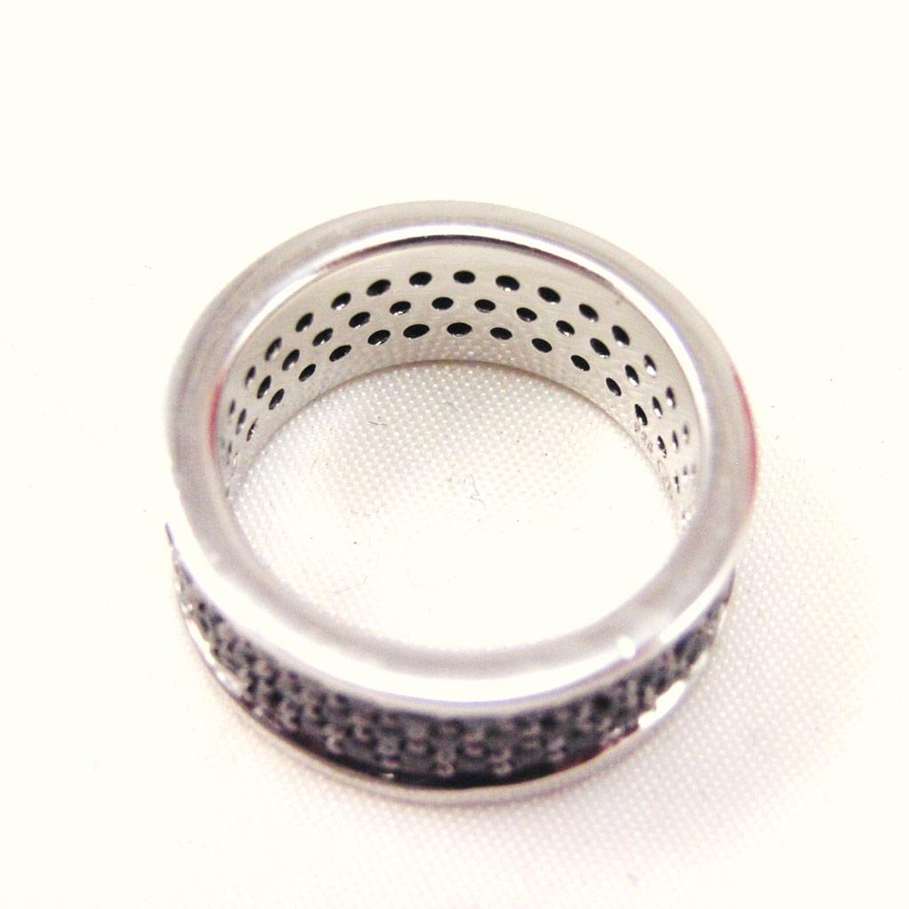 Stříbrný snubní prsten "Romy" černý