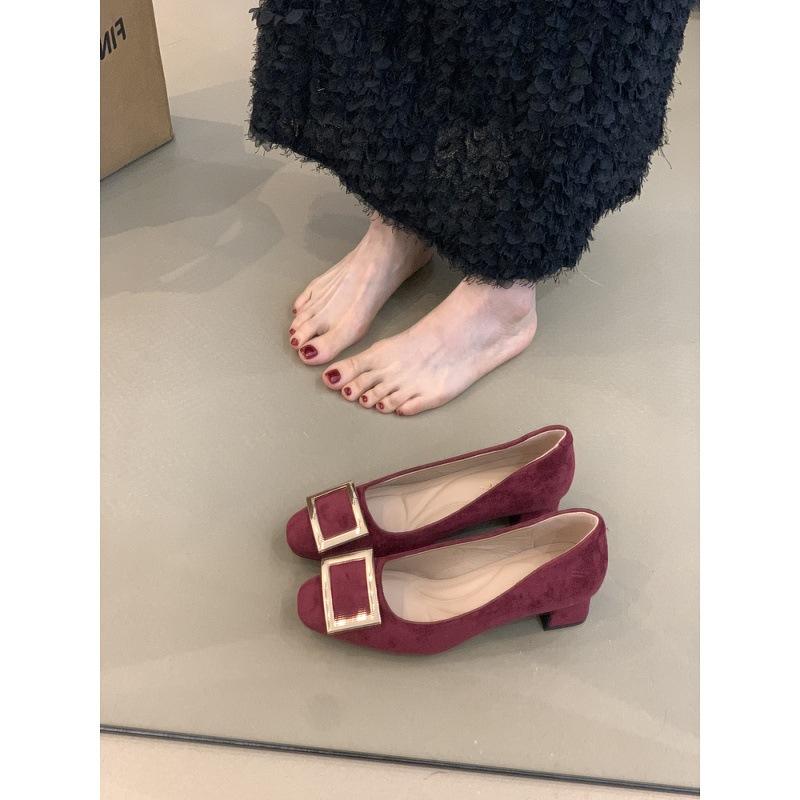French square buckle high heels women's shoes 2025 new temperament elegant celebrity versatile thick heel commuting light mouth single shoes