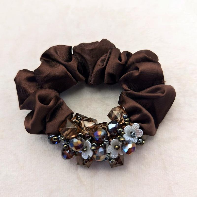 New Arrvial Luxurious Acrylic Flower Scrunchie Hair Tie Satin Crystal Ponytail Holder Fashionable Women Hair Accessories