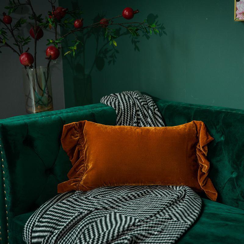 

Velvet Ruffled Cushion: Solid Color Retro Throw Pillow for Sofa & Guesthouse Pillowcase Only