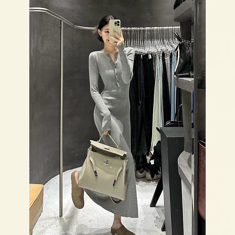 

Ранняя осень новый темперамент Муза фанат длинное платье высокое чувство формальные мероприятия нежный ветер серый вязаное платье XL серый