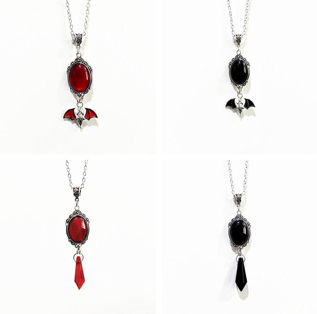 Gothic Vampire Bat Necklace With Crystal Pendant For Women Summer Fashion