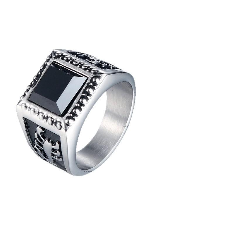 2026 European and American Fashion Scorpion Pattern Titanium Steel Ring, Personalized Hipster Men's Black Zircon Ring Jewelry