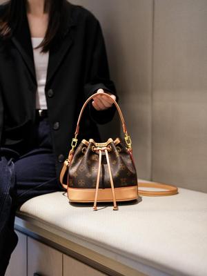 2025 Women's Fashion Small Drawstring Bucket Handbag - Versatile Single Shoulder & Crossbody Tote
