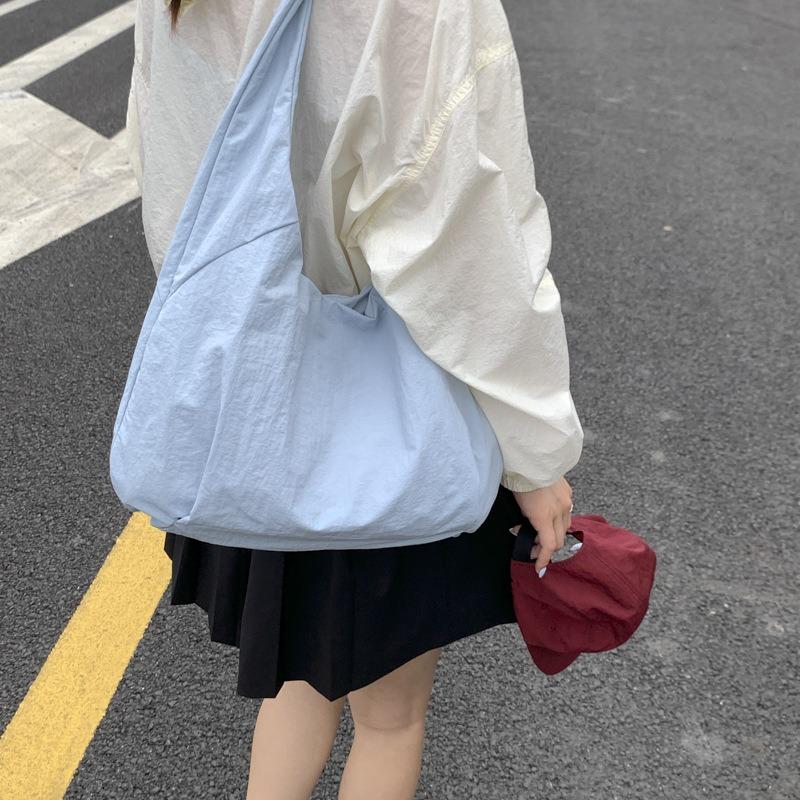 Canvas bag women's large-capacity new summer versatile simple shoulder underarm bag college student tote bag