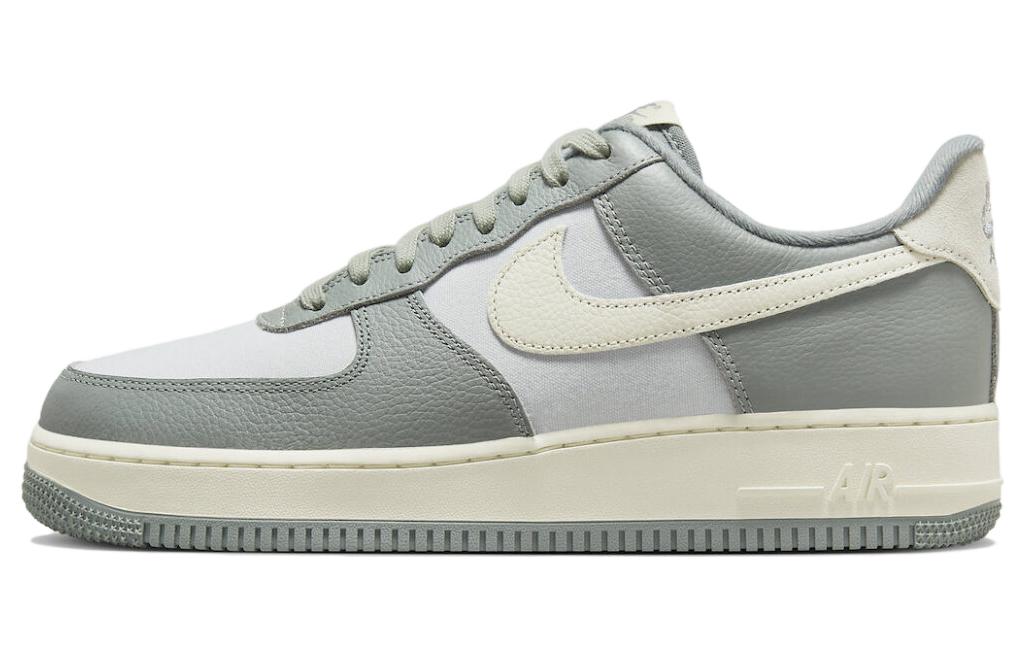 

Nike Air Force 1 Low 07 Lx Mica Green Coconut Milk DV7186-300 44.5