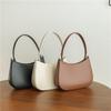 2026 Versatile Underarm Handbag: Autumn/Winter Women's Fashion, Simple Commuter Bag