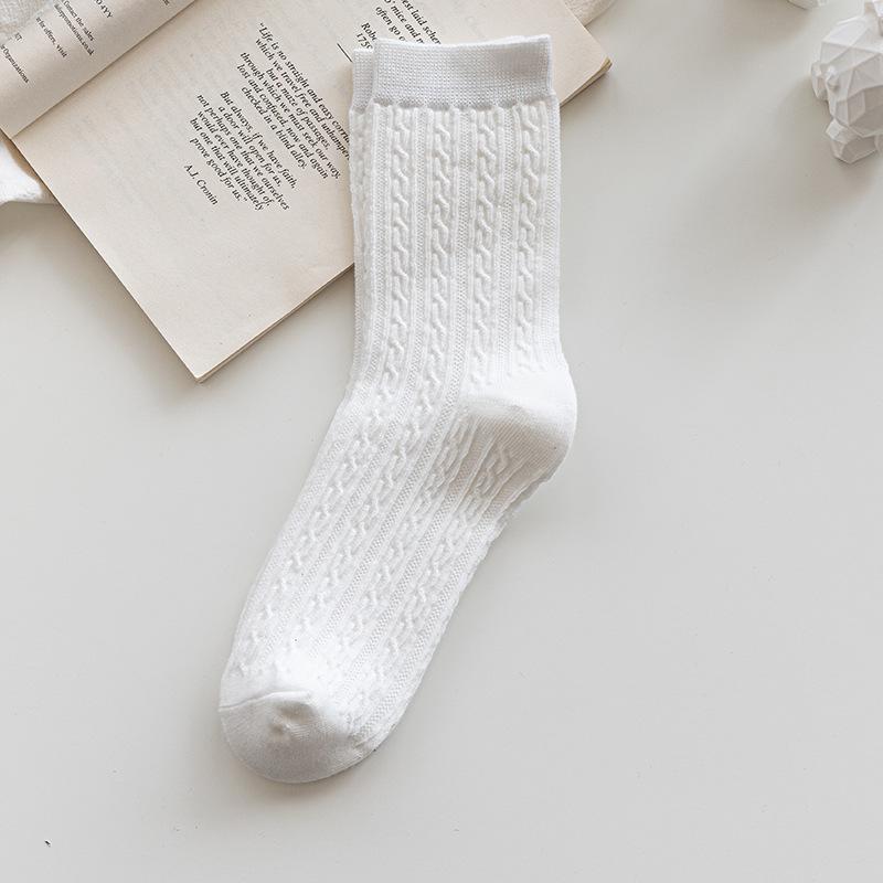Women's Knitted Knitted Knitted Cotton Mid-calf Socks, Trendy, Versatile, Retro, Versatile and Warm Pile Socks