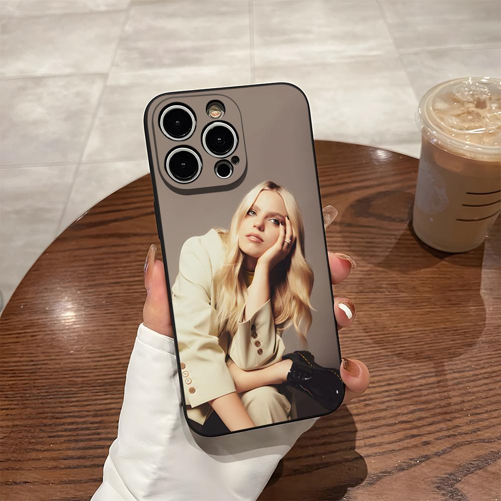 R-Renee Rapp Singer Actress Phone Case For 17 Pro Max Iphone 14 Pro Max 12 16 15 13 Pro 11 Xr X Xs 8 7 Plus Back Cover